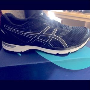 ASICS Running Shoe